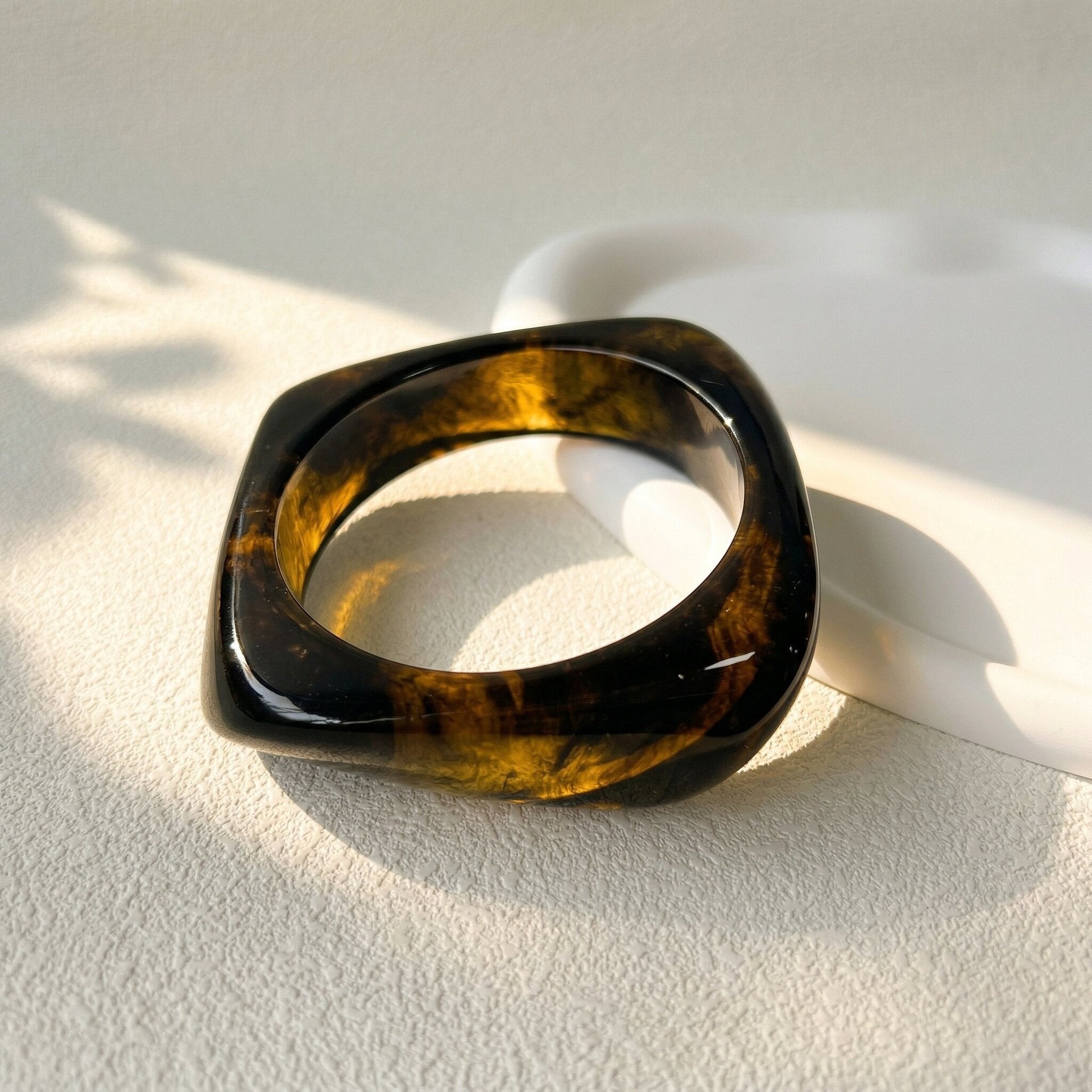 The Gradient Geometric Bracelet | Modern Resin Design