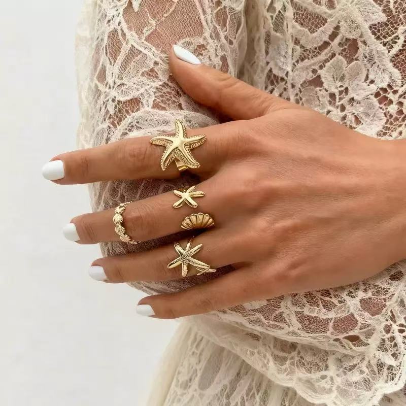 The Geometric Ring Set | Diamond Accent Metal Rings